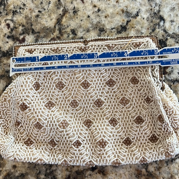 Vintage beaded purse - Picture 3 of 9